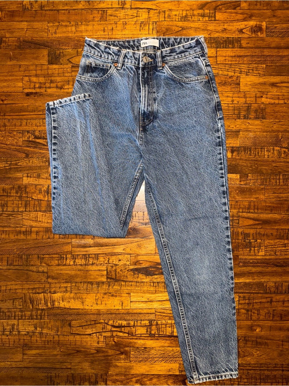 Zara Women’s Blue High-Rise Straight Jeans - Size 6